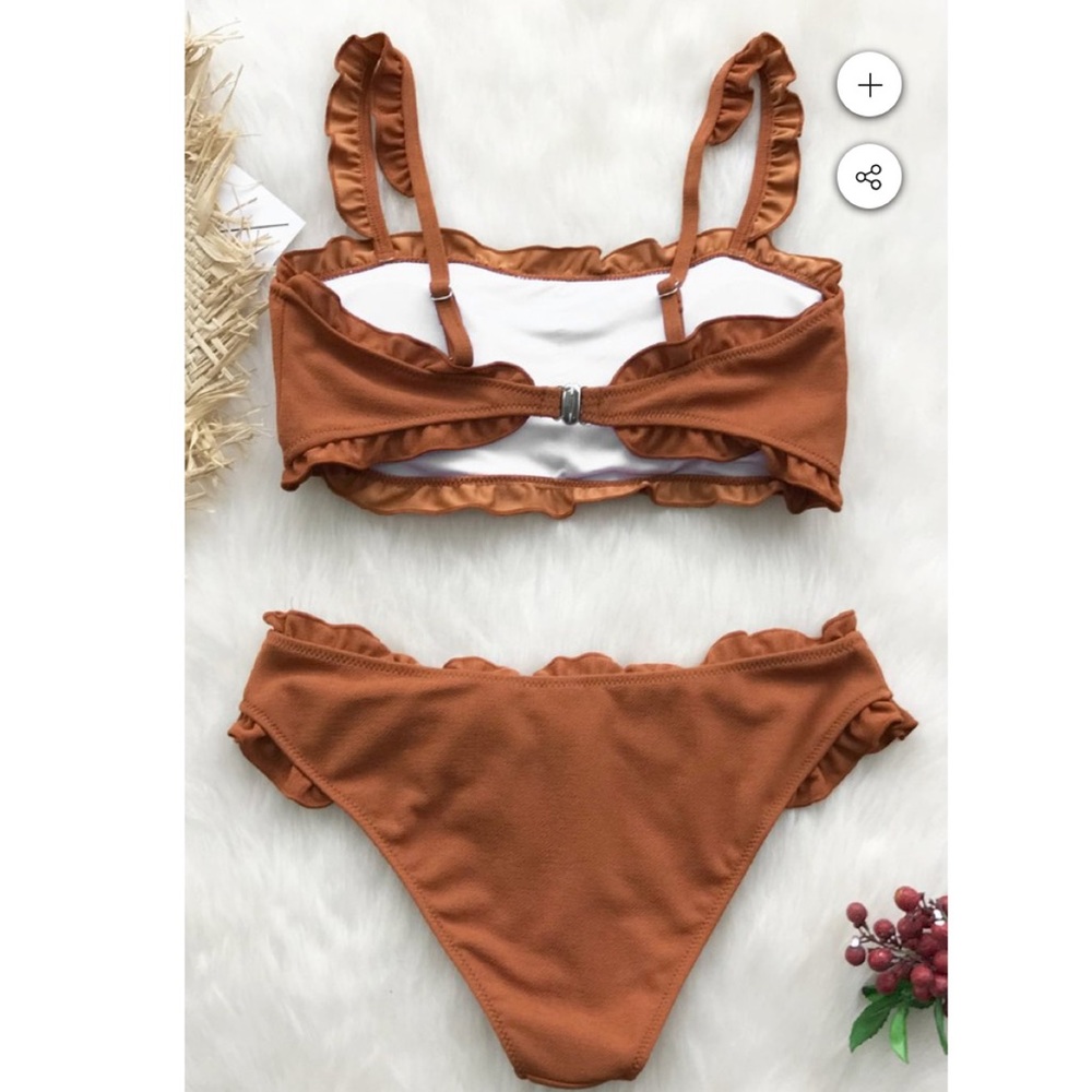 Caramel Ruffled bikini - Picture 2 of 3